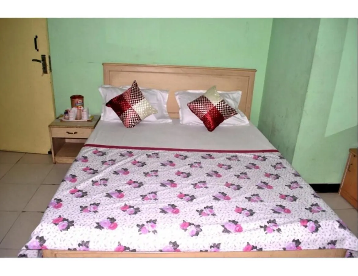 Viren Plaza, Agra Apartment Agra  India